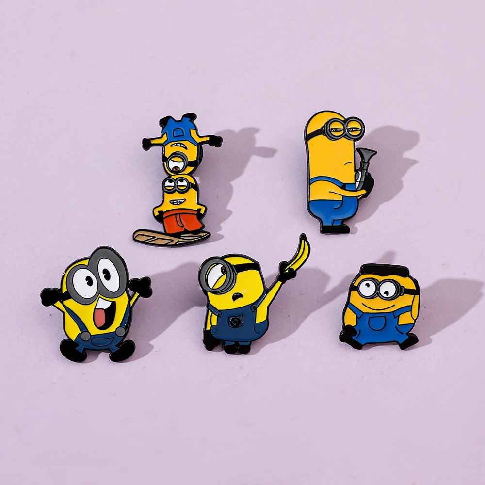 Minions Metal Badge European a - Embroidery Illustration ulasan dan harga