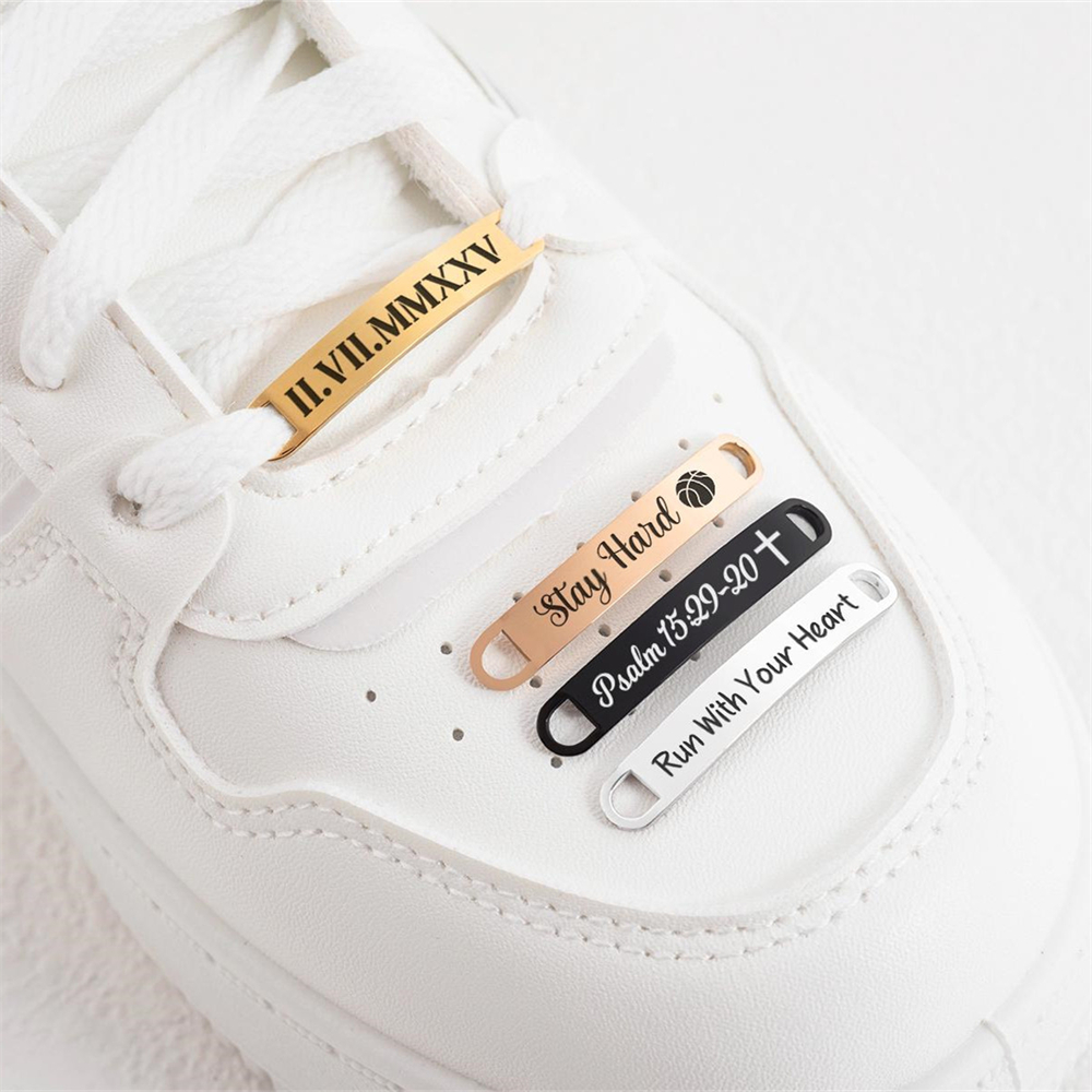 Running Shoe Tag Personalized  - Embroidery Charm ulasan dan harga