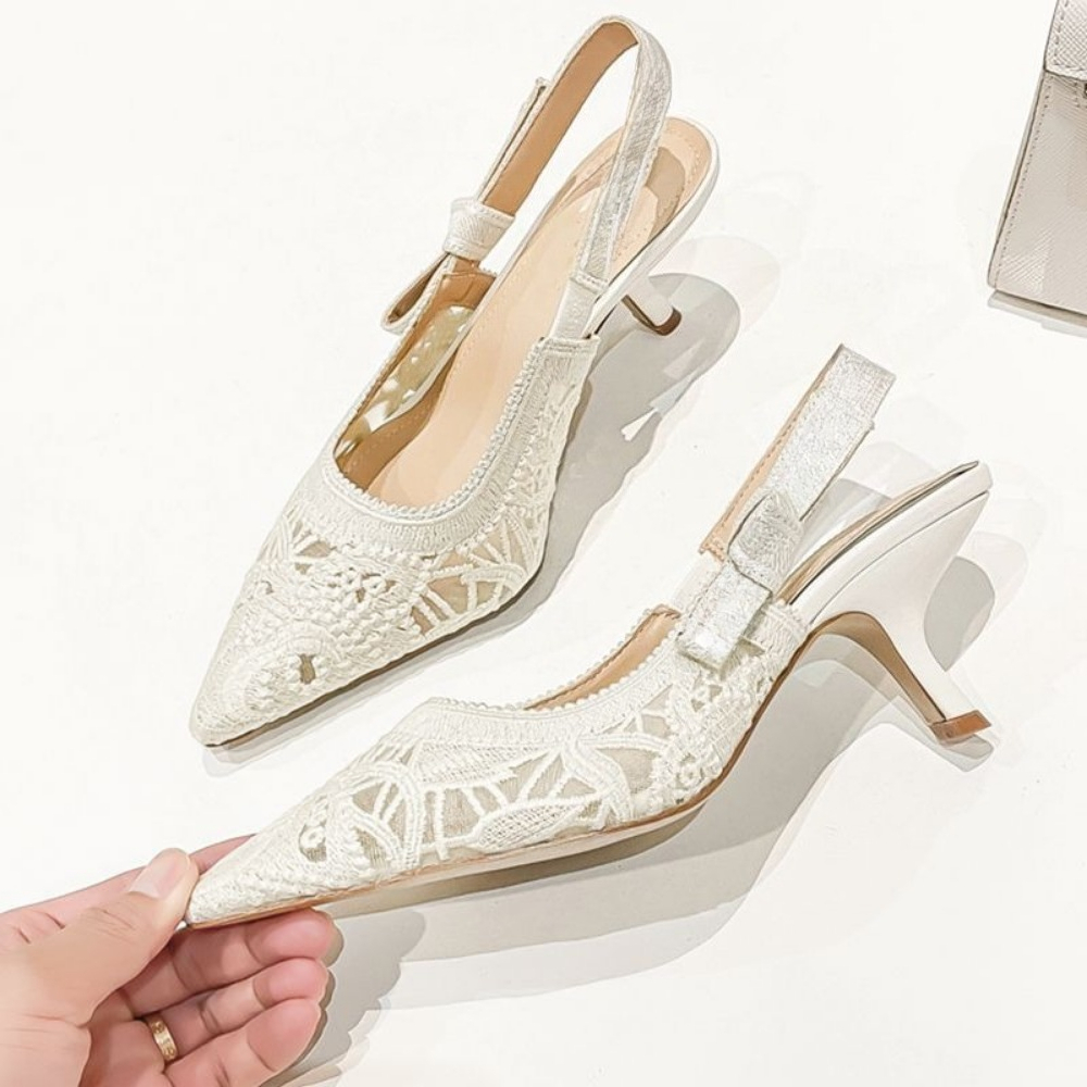 Genuine Leather High Heel Sand - Embroidery Style ulasan dan harga